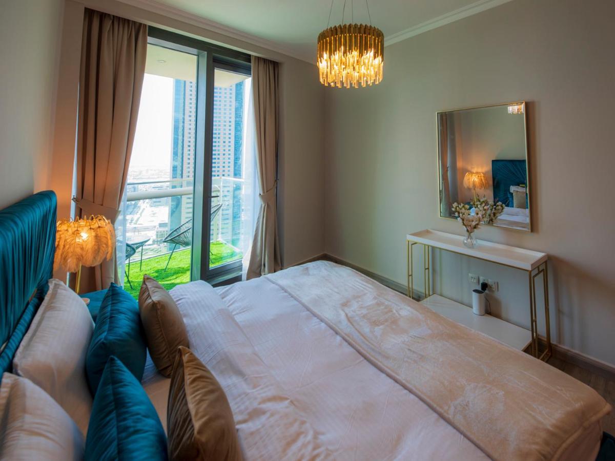 شقة First Class 3Br With Full Dubai Skyline & Sea View المظهر الخارجي الصورة