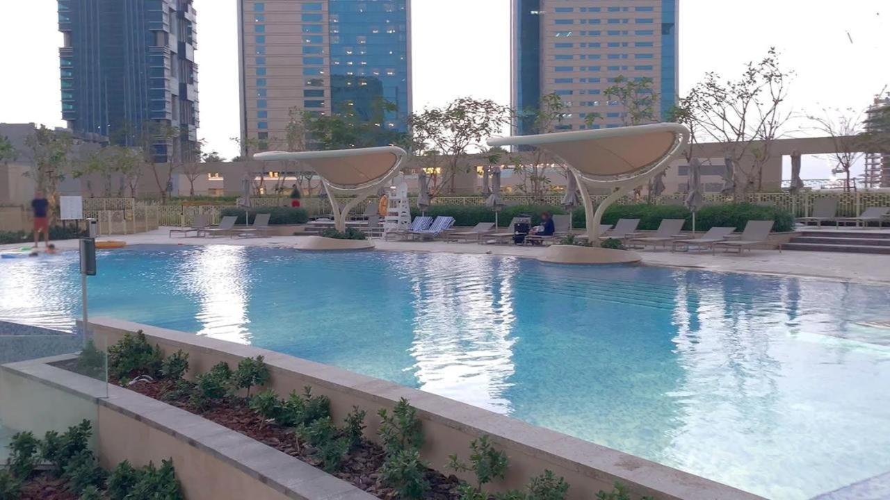 شقة First Class 3Br With Full Dubai Skyline & Sea View المظهر الخارجي الصورة